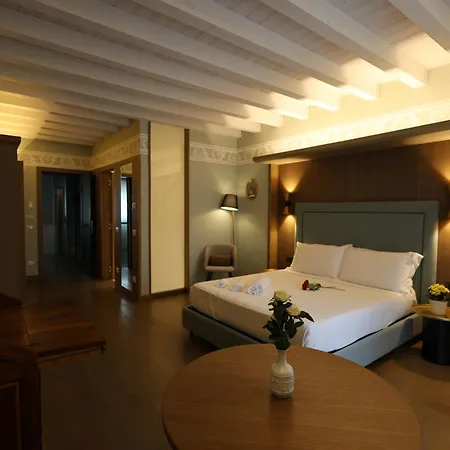 Palazzo De Gregorio -