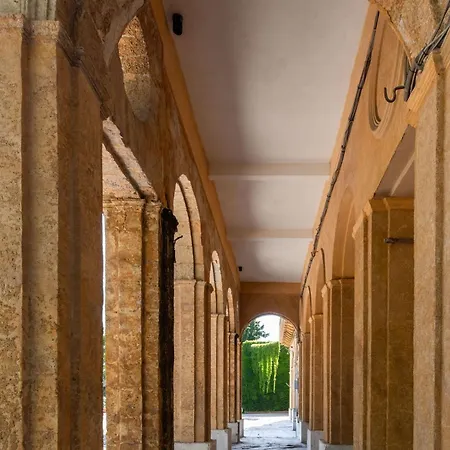 Διαμέρισμα Palazzo De Gregorio - *