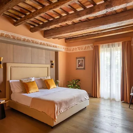 Palazzo De Gregorio - Διαμέρισμα *