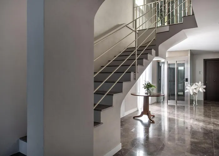 Διαμέρισμα Palazzo De Gregorio - *